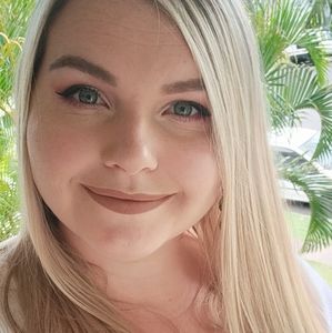 Meet your Posher, Gemma